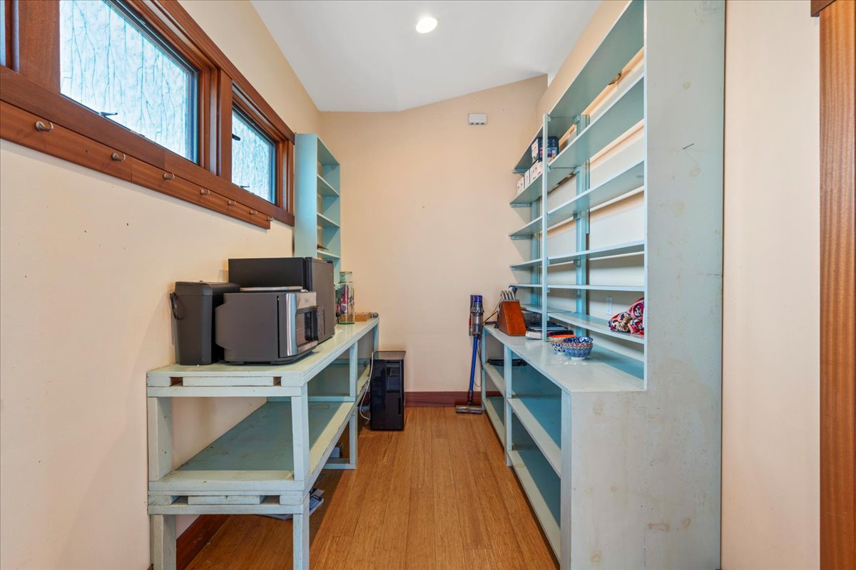 Haiku, Hawaii, 96708, United States, 4 Bedrooms Bedrooms, ,3 BathroomsBathrooms,Residential,For Sale,2002523