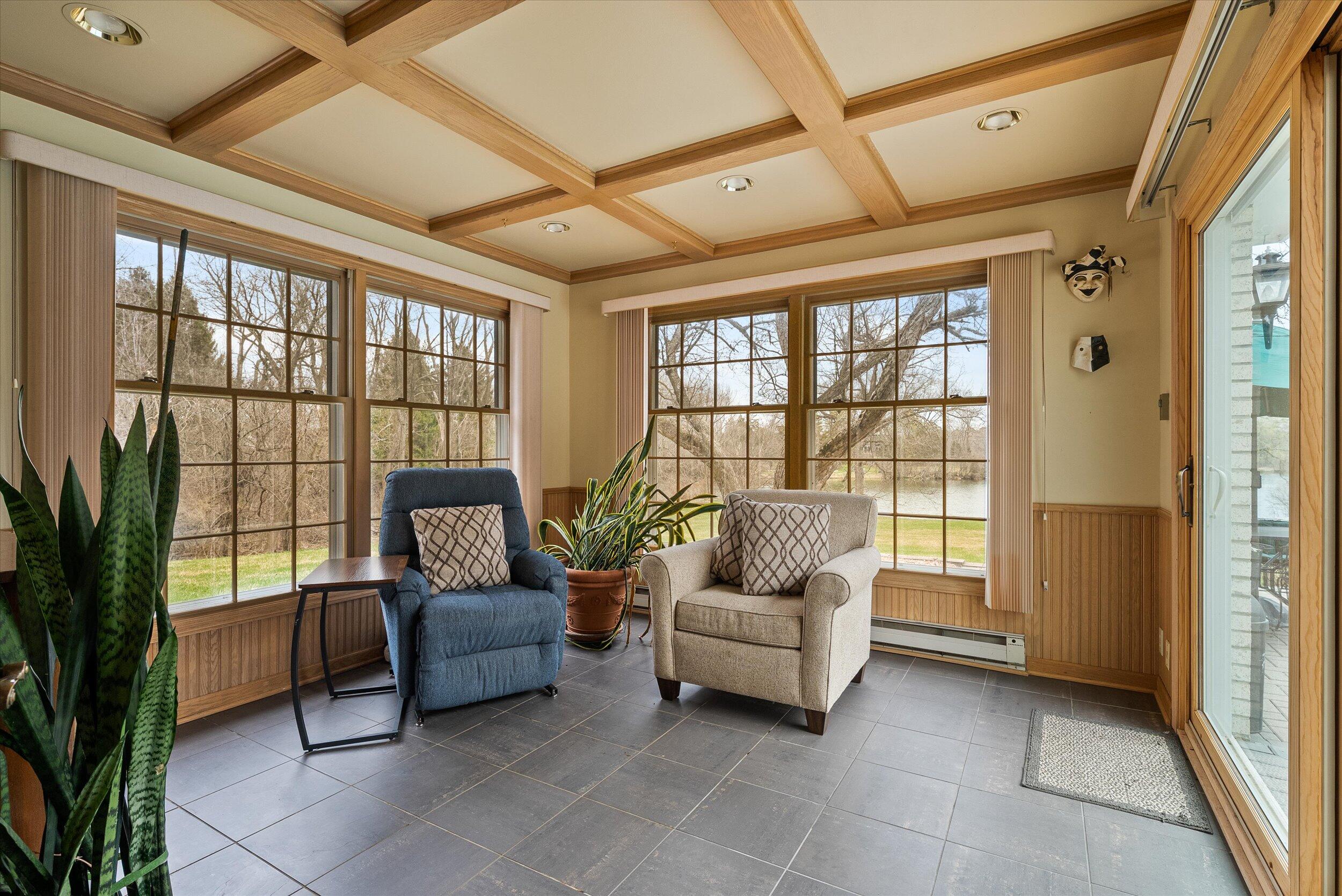 Mequon, Wisconsin, 53097, United States, 5 Bedrooms Bedrooms, ,5 BathroomsBathrooms,Residential,For Sale,1907648