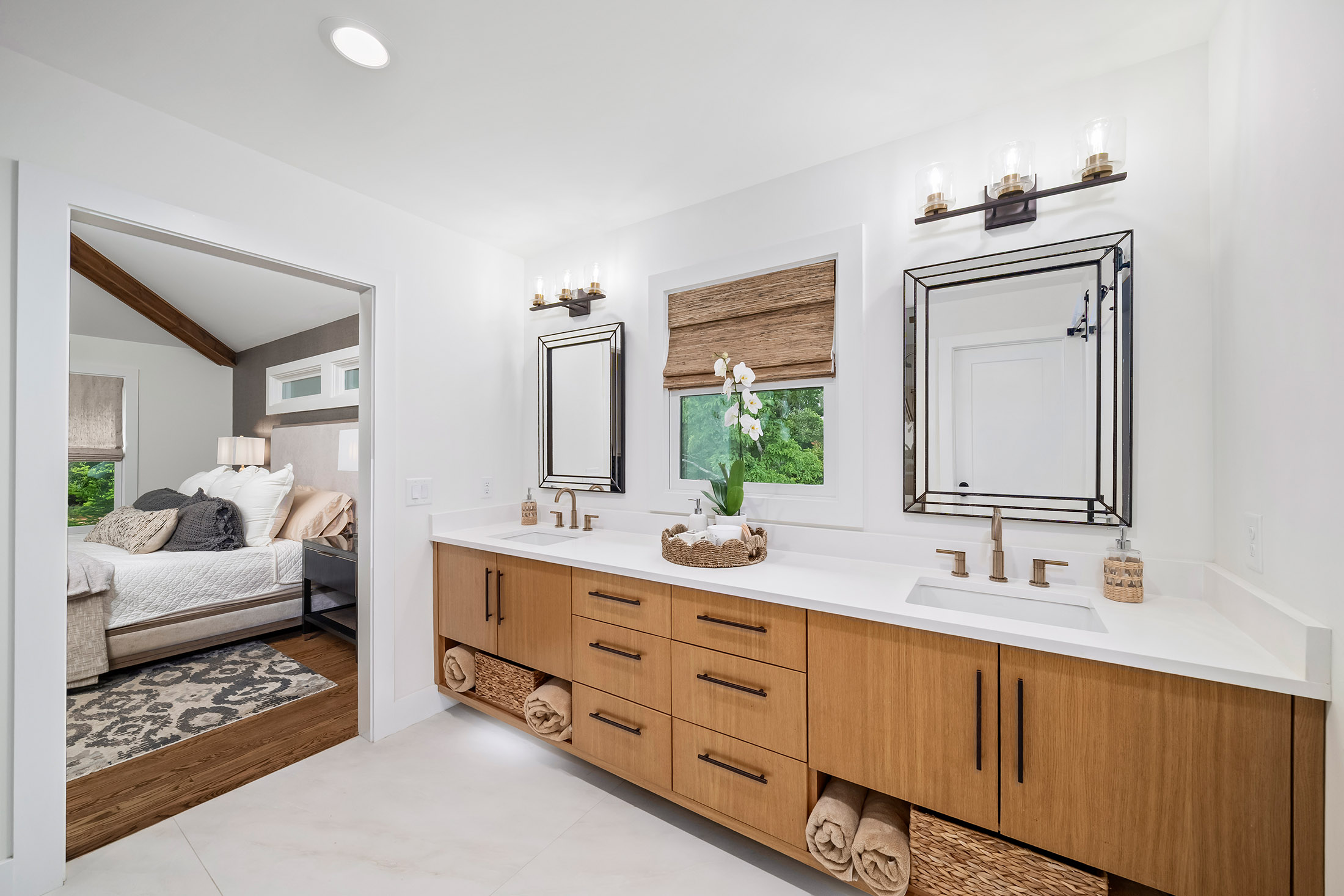  Extensively Renovated Home in the Heart of Downtown Alpharetta - 物件實景