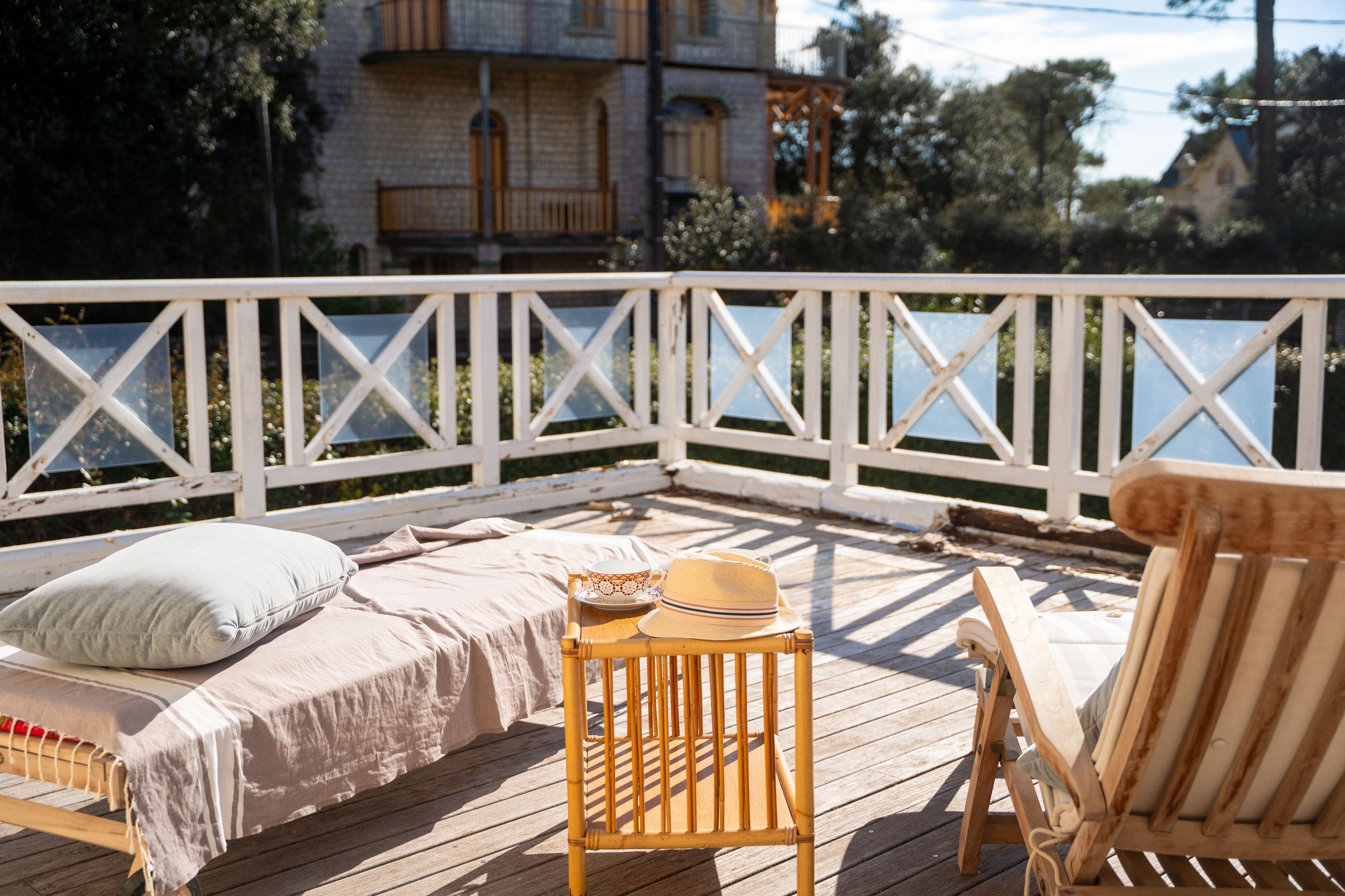  SEAFRONT VILLA FACING PLATIN BEACH IN SAINT PALAIS SUR MER - 物件實景