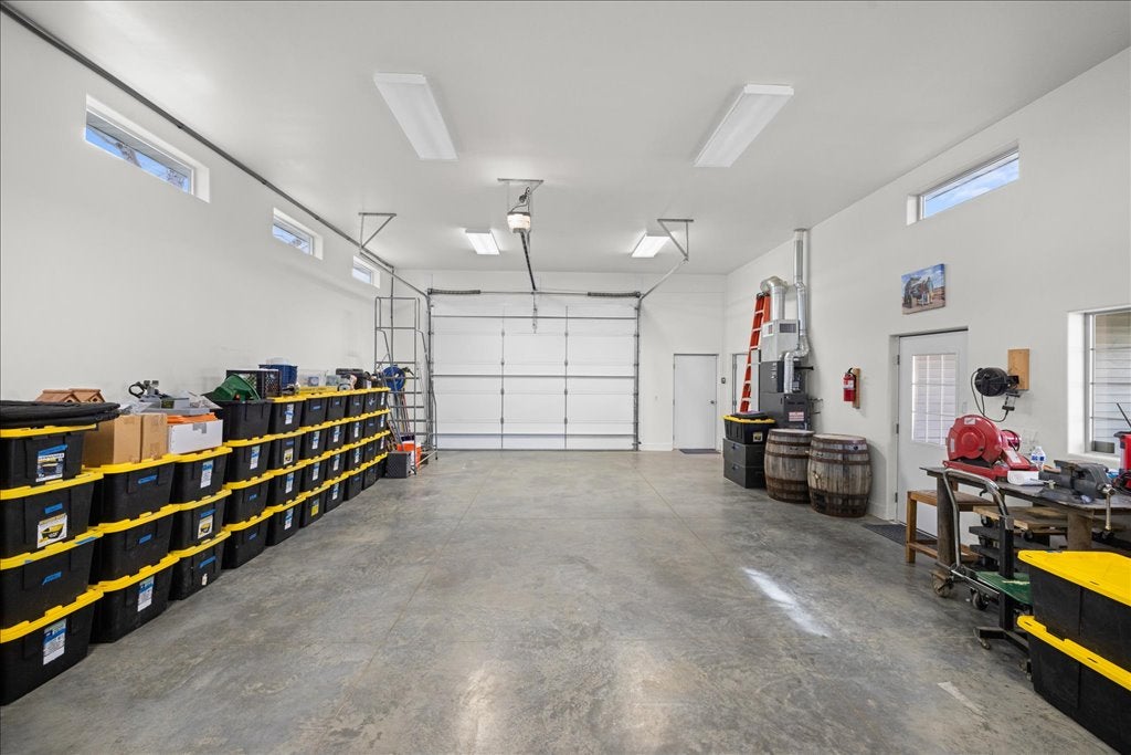 Billings, Montana, 59106, United States, 4 Bedrooms Bedrooms, ,3 BathroomsBathrooms,Residential,For Sale,2048330