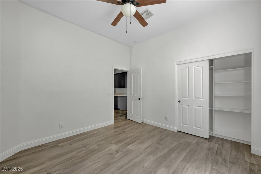 Henderson, Nevada, 89052, United States, 5 Bedrooms Bedrooms, ,2 BathroomsBathrooms,Residential,For Sale,1897207