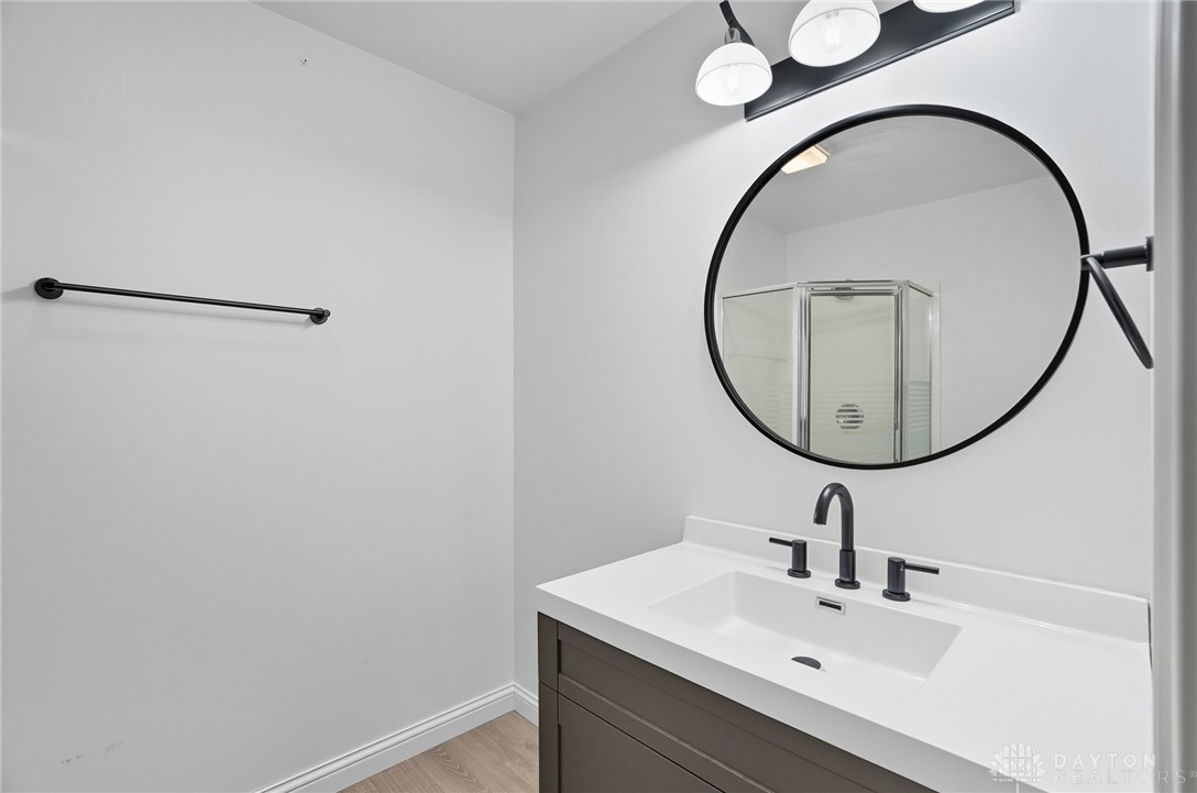 Brookville, Ohio, 45309, United States, 3 Bedrooms Bedrooms, ,4 BathroomsBathrooms,Residential,For Sale,1995742