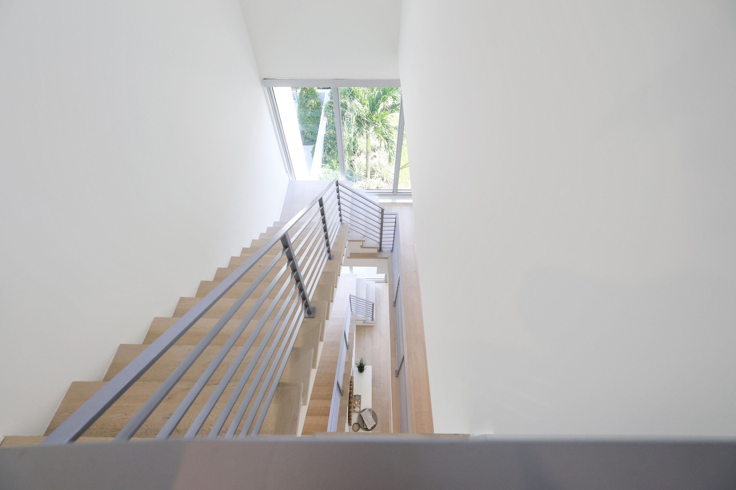 Delray Beach, Florida, 33483, United States, 3 Bedrooms Bedrooms, ,4 BathroomsBathrooms,Residential,For Sale,1940237