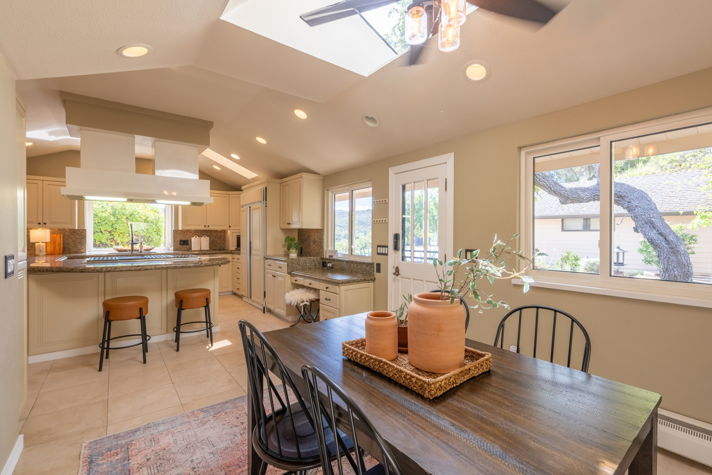  25983 High Terrace Lane, Salinas - 物件實景