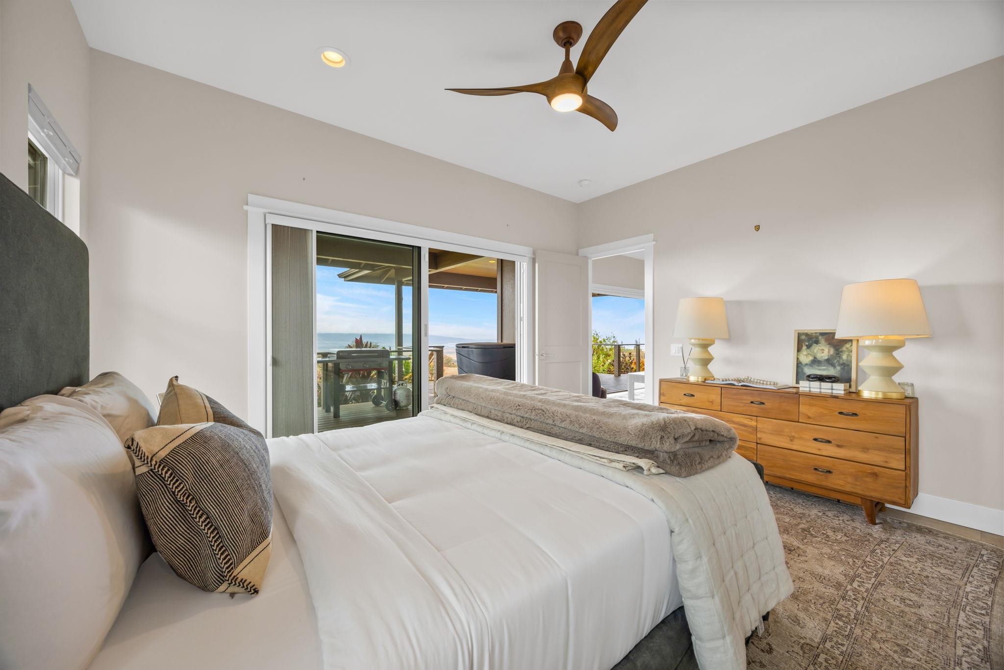 Kula, Hawaii, 96790, United States, 2 Bedrooms Bedrooms, ,2 BathroomsBathrooms,Residential,For Sale,1990288