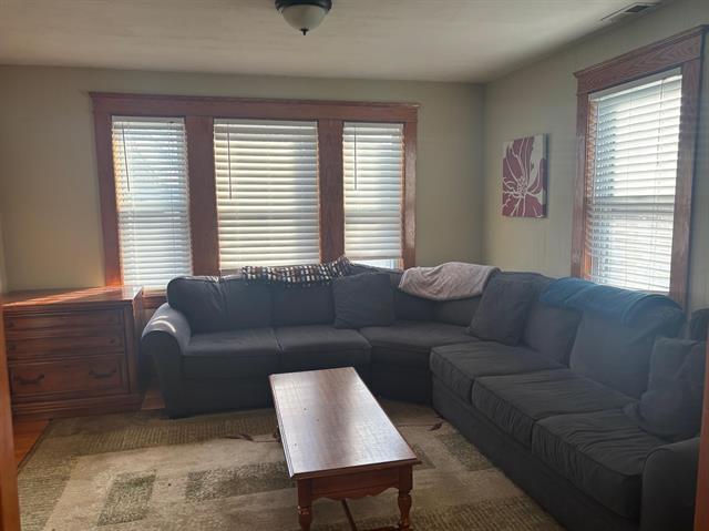 Nashua, New Hampshire, 03060, United States, 6 Bedrooms Bedrooms, ,2 BathroomsBathrooms,Residential,For Sale,2009233