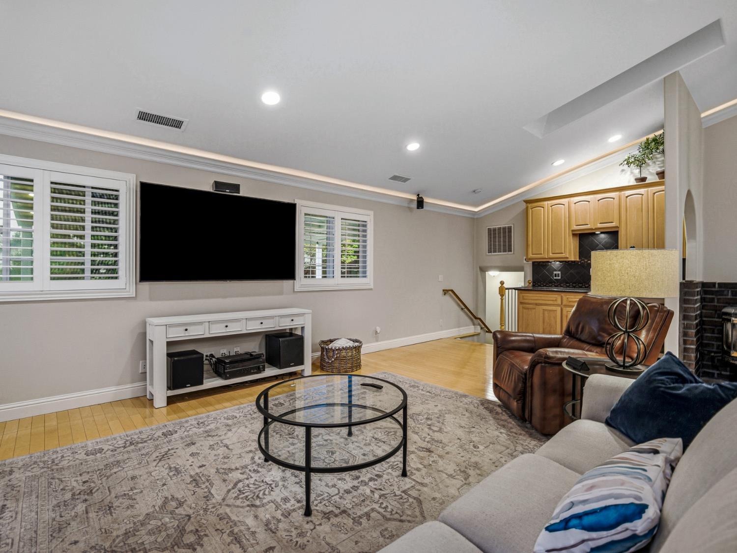 Placerville, California, 95667, United States, 3 Bedrooms Bedrooms, ,3 BathroomsBathrooms,Residential,For Sale,1996767