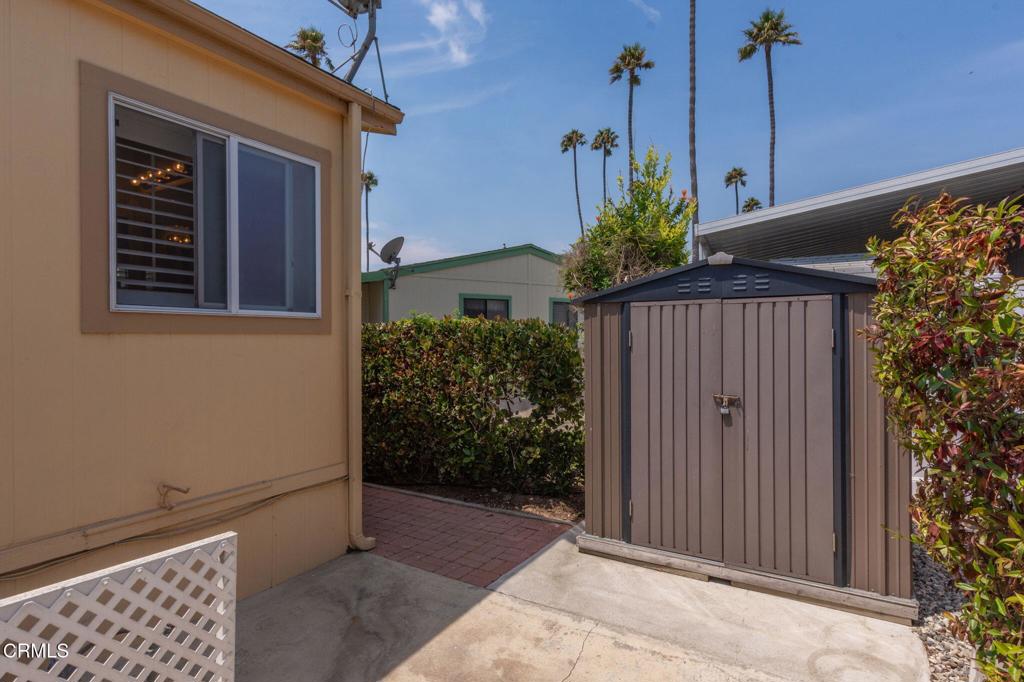 Ventura, California, 93001, United States, 3 Bedrooms Bedrooms, ,1 BathroomBathrooms,Residential,For Sale,1995399