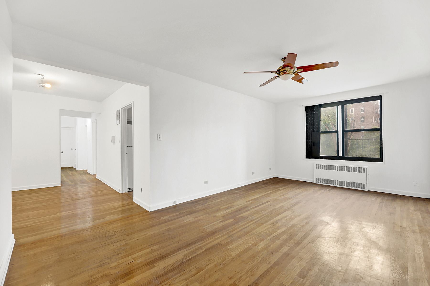 Brooklyn, New York, 11218, United States, 2 Bedrooms Bedrooms, ,1 BathroomBathrooms,Residential,For Sale,1836428