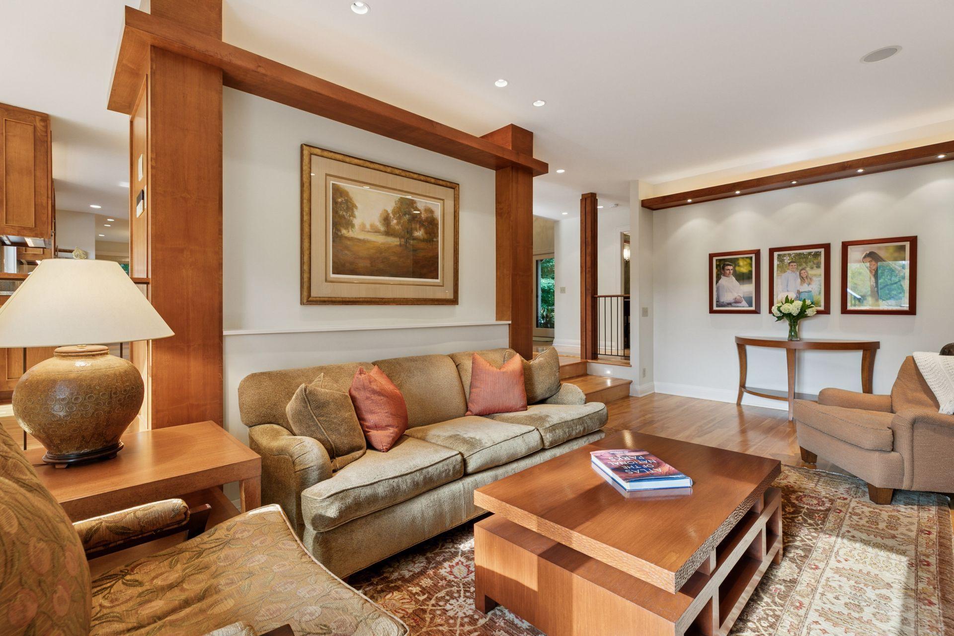 Plymouth, Minnesota, 55391, United States, 4 Bedrooms Bedrooms, ,2 BathroomsBathrooms,Residential,For Sale,1960712