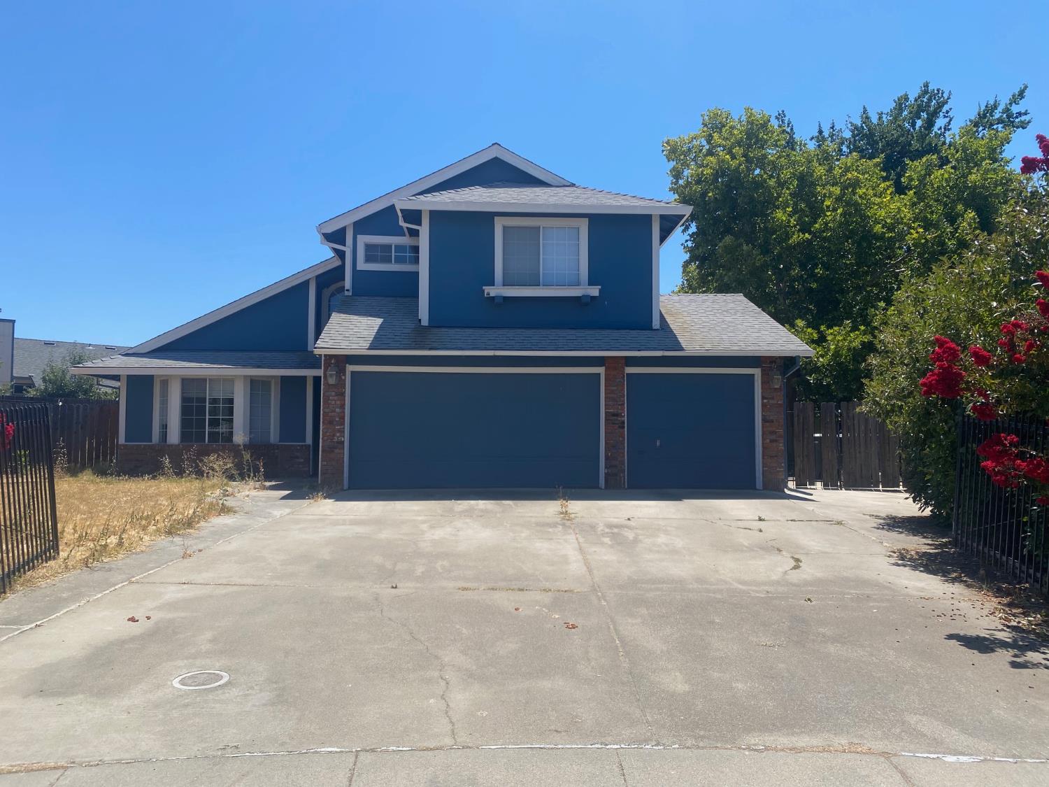 Sacramento, California, 95838, United States, 4 Bedrooms Bedrooms, ,3 BathroomsBathrooms,Residential,For Sale,1895682