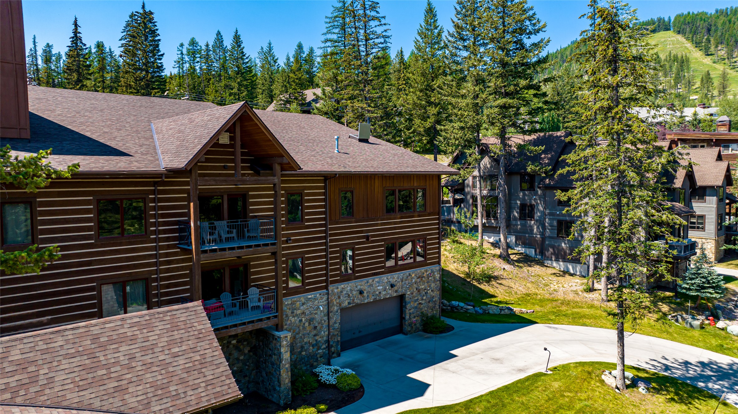  3820 Tamarack Avenue, 200 - 物件實景