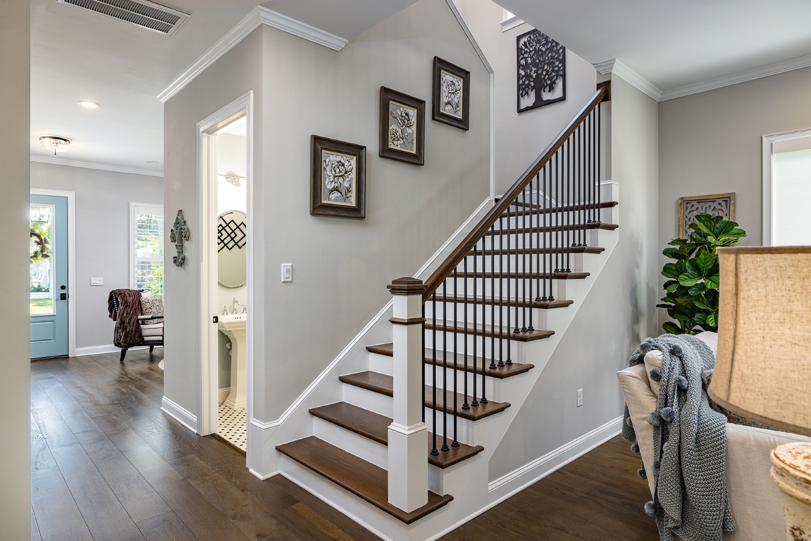 Tampa, Florida, 33629, United States, 4 Bedrooms Bedrooms, ,4 BathroomsBathrooms,Residential,For Sale,1981246