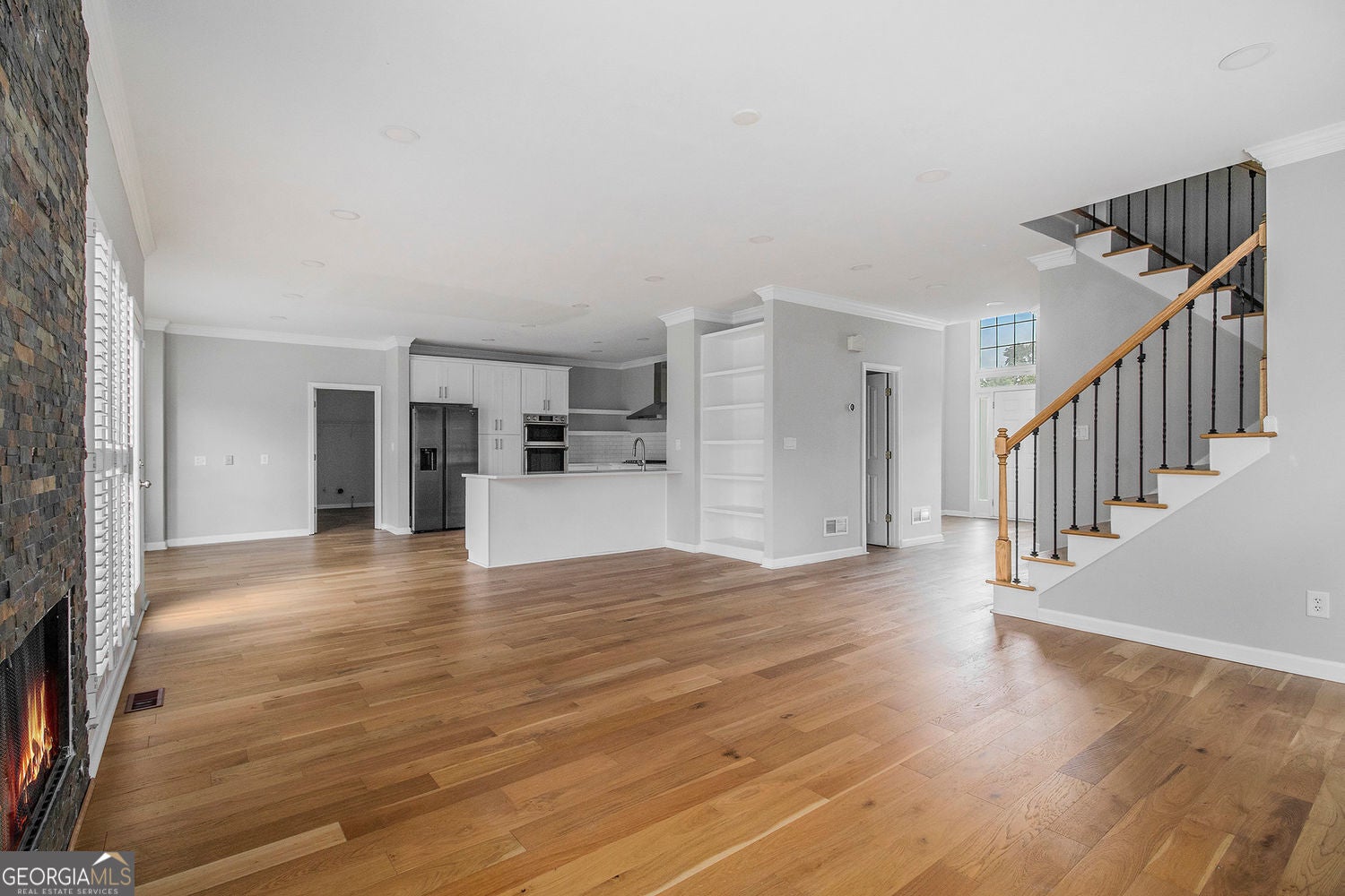 Johns Creek, Georgia, 30005, United States, 7 Bedrooms Bedrooms, ,5 BathroomsBathrooms,Residential,For Sale,1951994