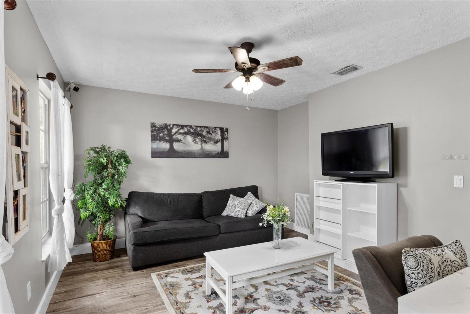 FORT PIERCE, Florida, 34945, United States, 5 Bedrooms Bedrooms, ,4 BathroomsBathrooms,Residential,For Sale,1721914