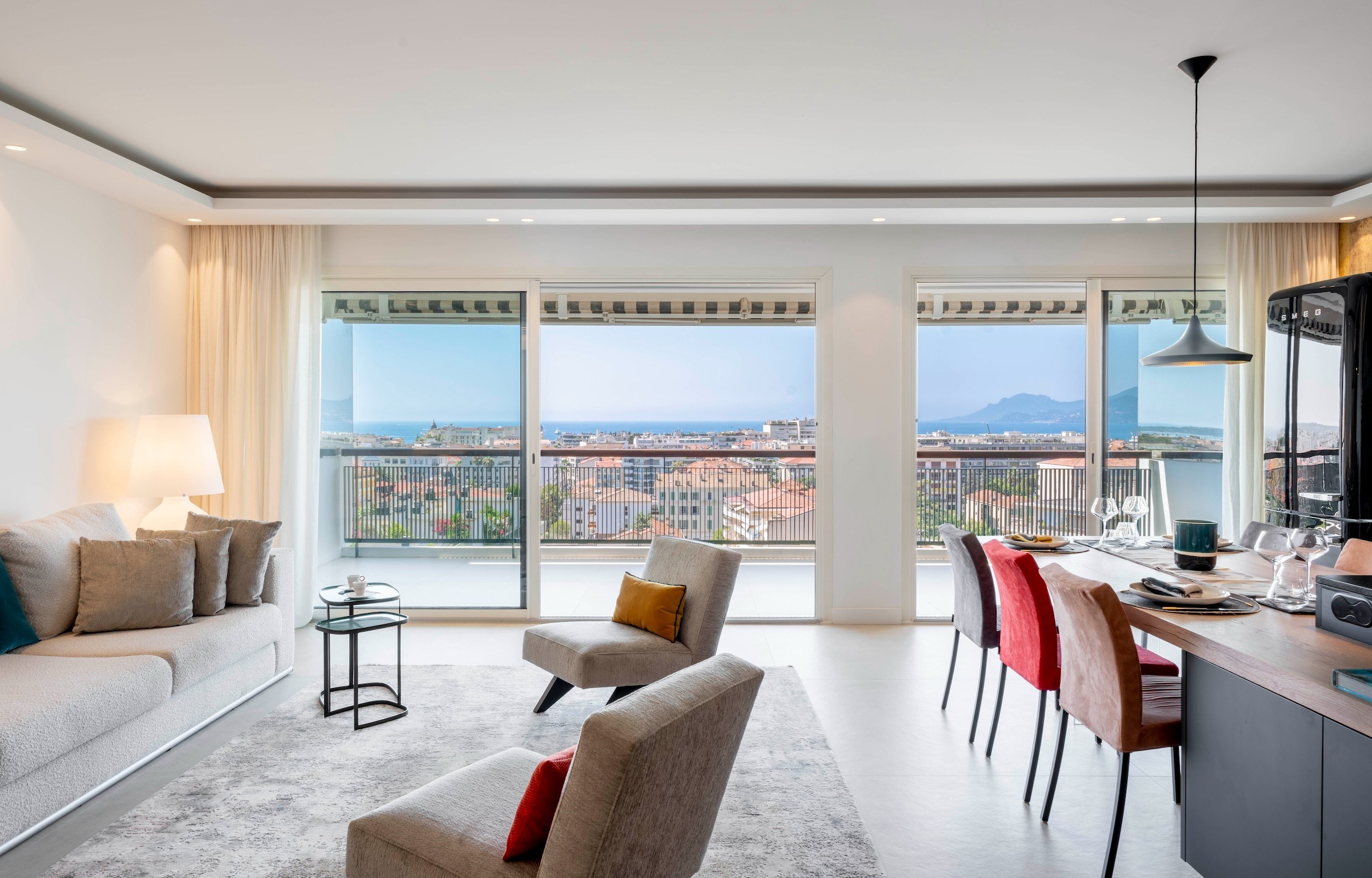  Sole agent: Renovated 3-room penthouse with sea view in Cannes Montfleury. - 物件實景