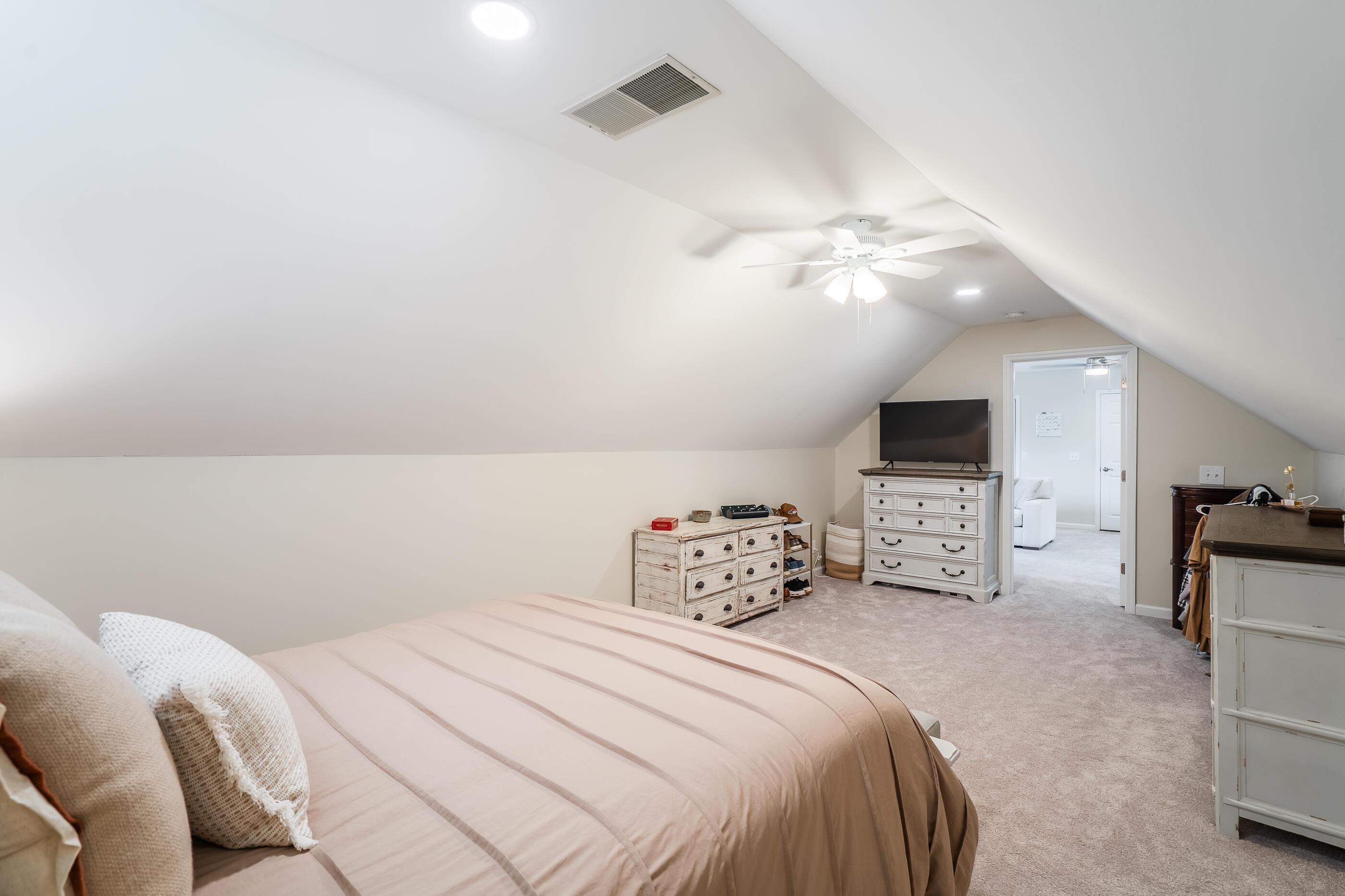Chatsworth, Georgia, 30705, United States, 3 Bedrooms Bedrooms, ,3 BathroomsBathrooms,Residential,For Sale,1902480