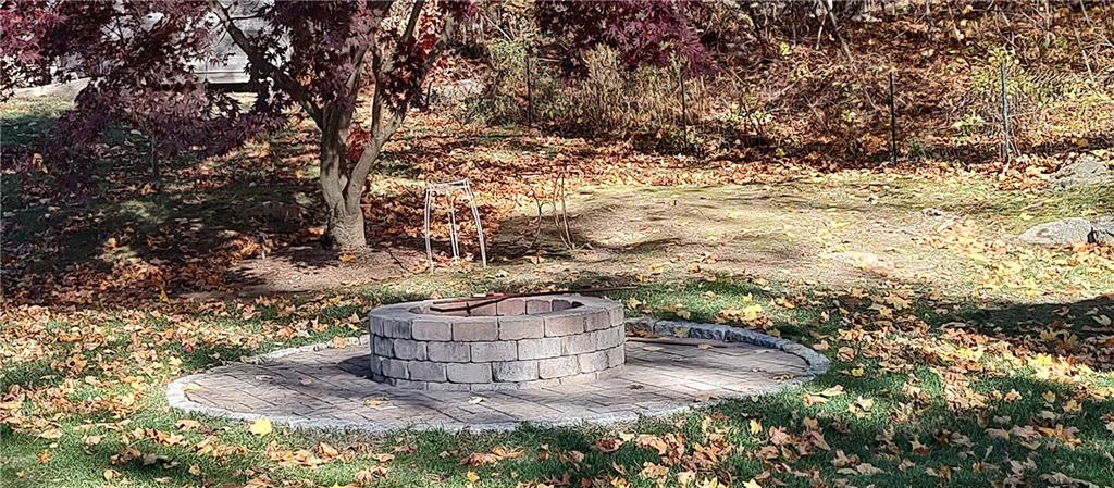 Providence, Rhode Island, 02908, United States, 3 Bedrooms Bedrooms, ,2 BathroomsBathrooms,Residential,For Sale,2005166