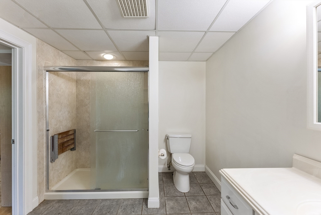 Plymouth, Massachusetts, 02360, United States, 4 Bedrooms Bedrooms, ,4 BathroomsBathrooms,Residential,For Sale,1903288