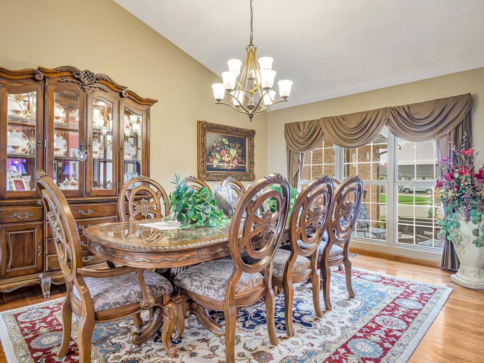 Swansea, Illinois, 62226, United States, 4 Bedrooms Bedrooms, ,4 BathroomsBathrooms,Residential,For Sale,1863975