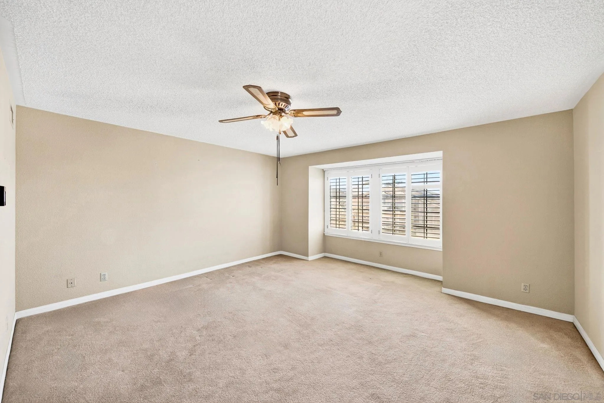 Encinitas, California, 92024, United States, 4 Bedrooms Bedrooms, ,3 BathroomsBathrooms,Residential,For Sale,1989723