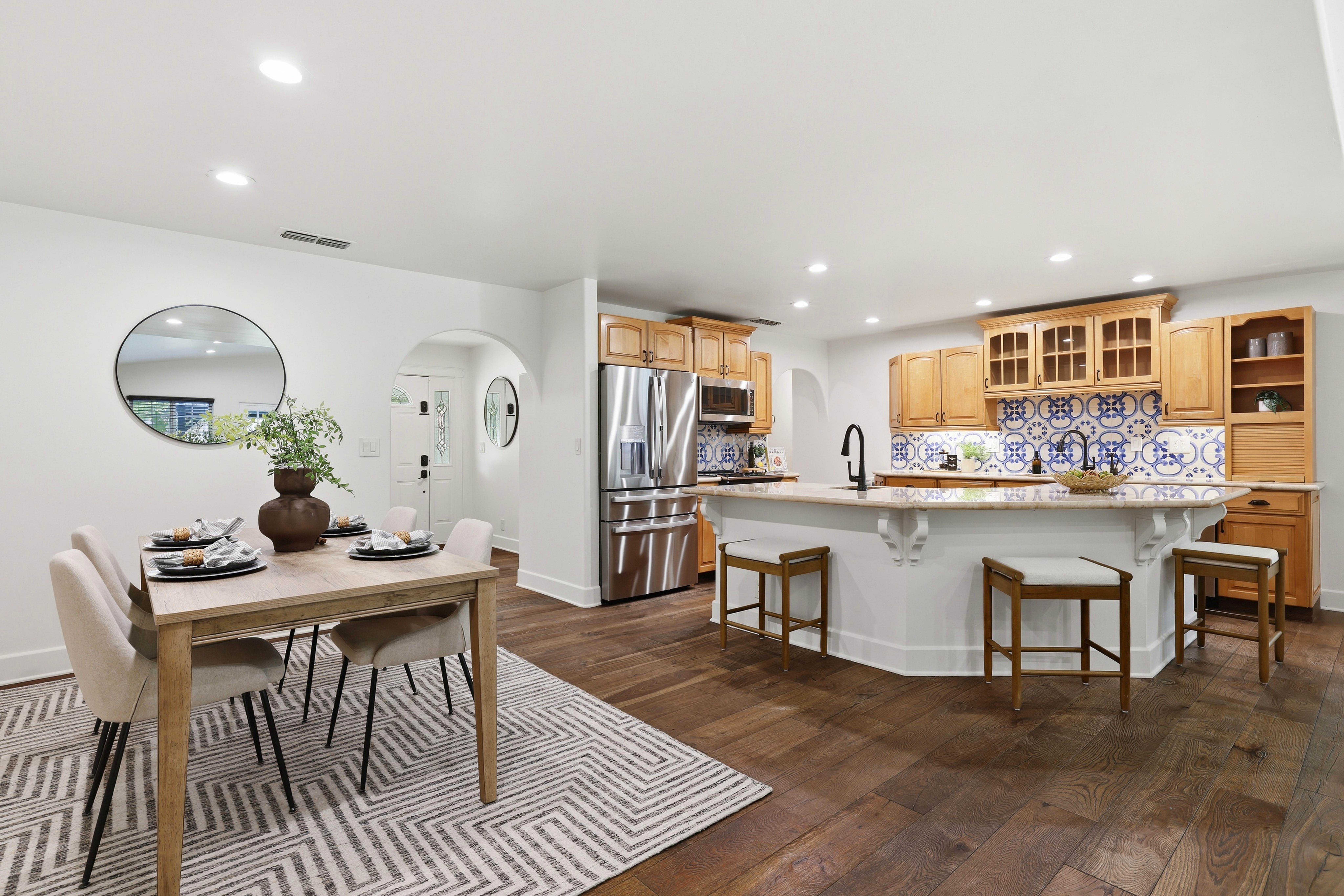  8735 Phoenix Avenue, Fair Oaks, CA 95628 - 物件實景