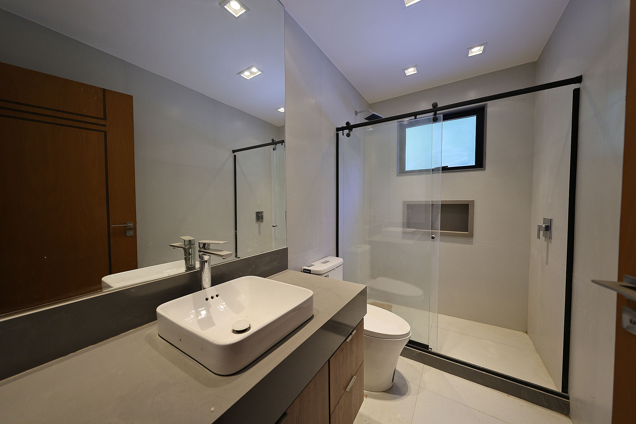  Newly built contemporary residence with panoramic views in gated community - 物件實景
