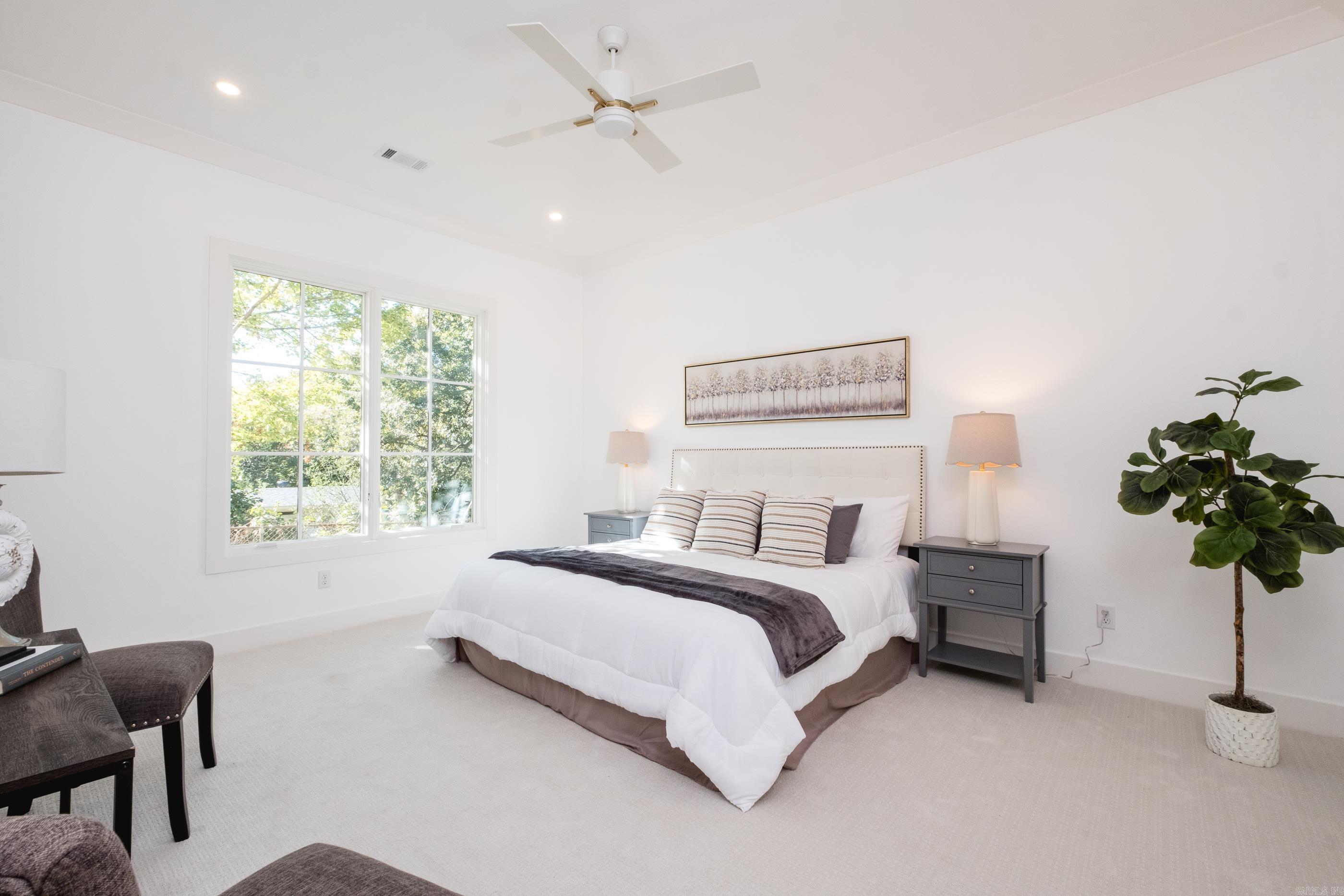 Little Rock, Arkansas, 72207, United States, 4 Bedrooms Bedrooms, ,4 BathroomsBathrooms,Residential,For Sale,1987623