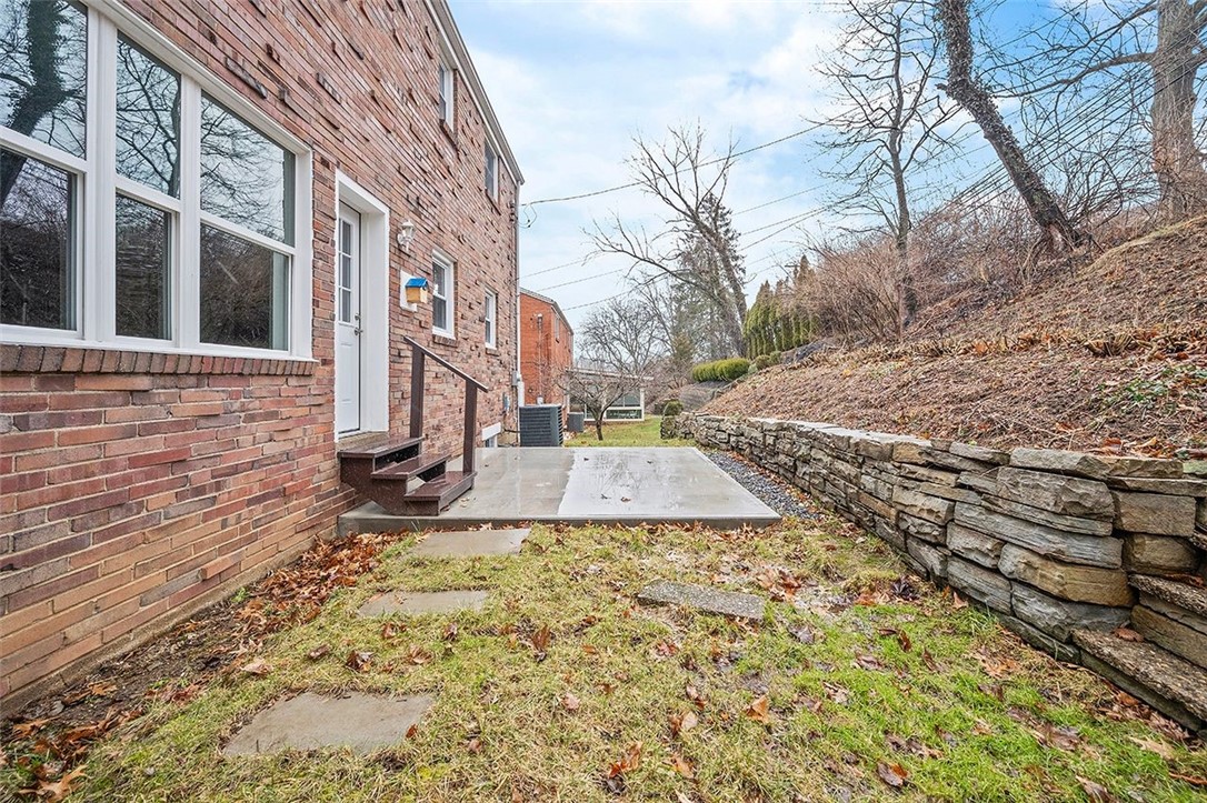 Mt Lebanon, Pennsylvania, 15243, United States, 4 Bedrooms Bedrooms, ,3 BathroomsBathrooms,Residential,For Sale,1875977