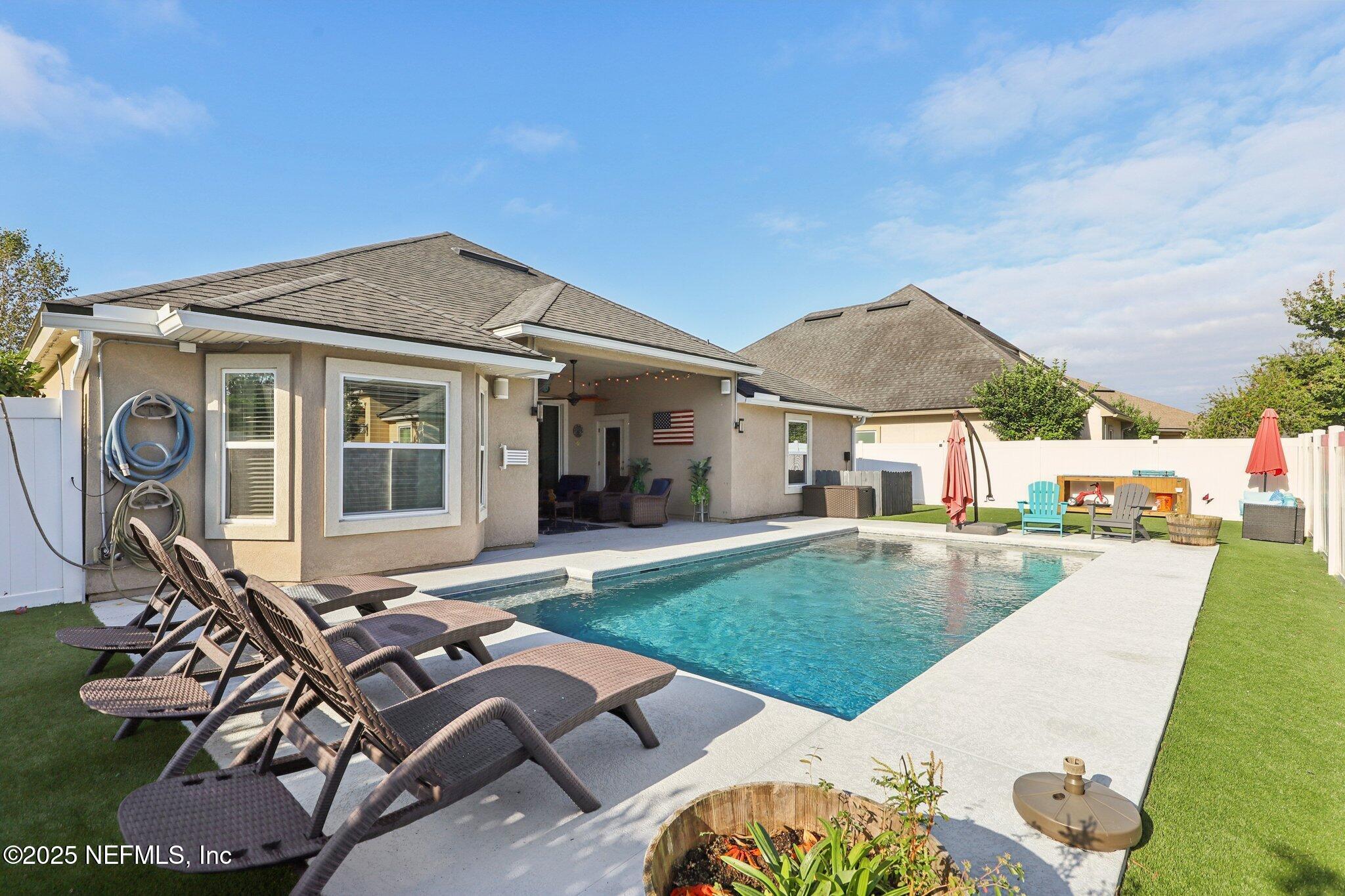 Green Cove Springs, Florida, 32043, United States, 4 Bedrooms Bedrooms, ,3 BathroomsBathrooms,Residential,For Sale,1985021