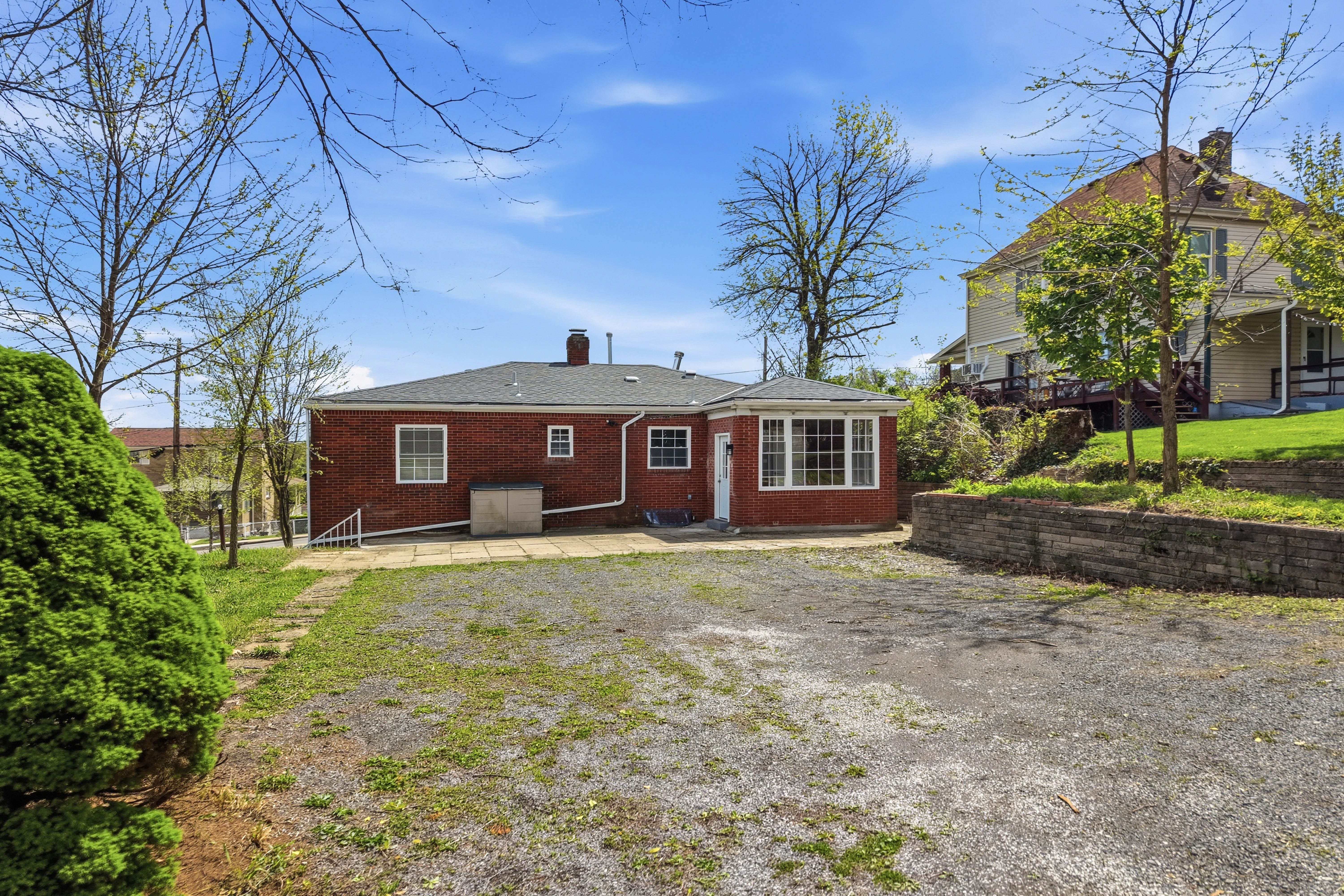  1628 Steuben Street, Pittsburgh, PA 15205 - 物件實景