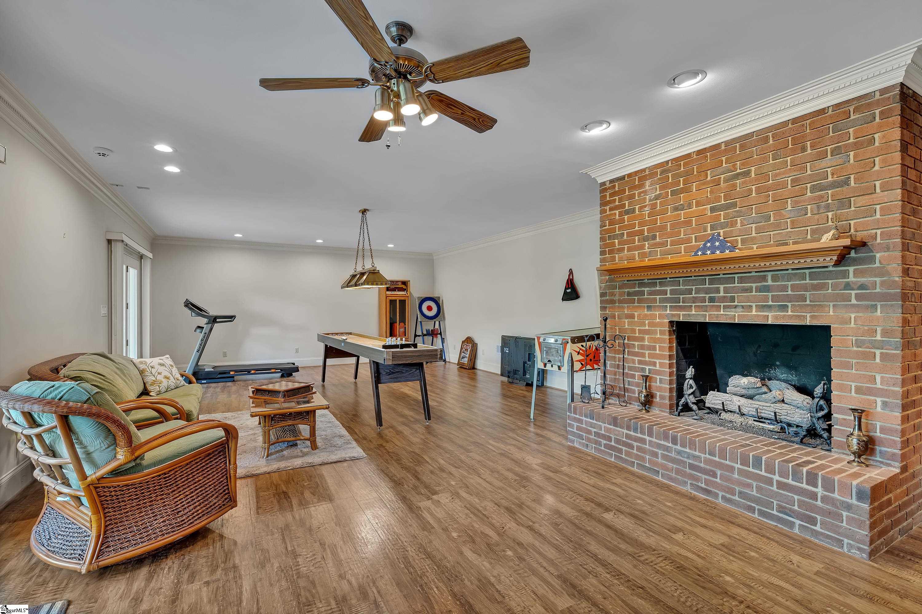 Spartanburg, South Carolina, 29306, United States, 5 Bedrooms Bedrooms, ,7 BathroomsBathrooms,Residential,For Sale,1873976