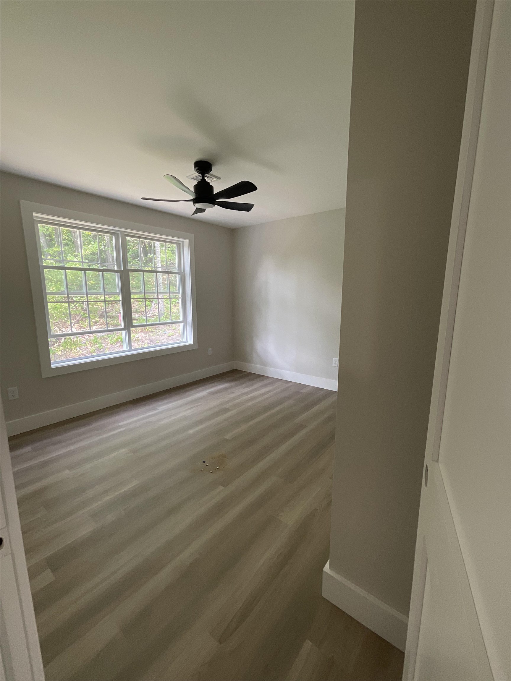 Manchester, New Hampshire, 03102, United States, 4 Bedrooms Bedrooms, ,3 BathroomsBathrooms,Residential,For Sale,1901440