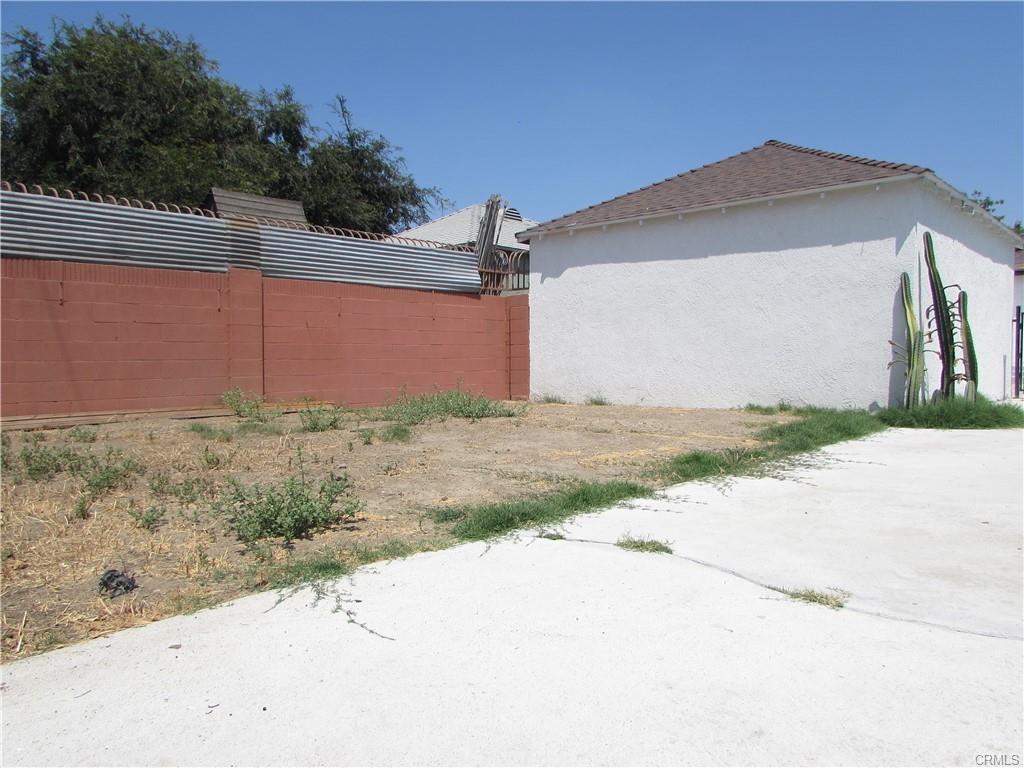 Compton, California, 90221, United States, 3 Bedrooms Bedrooms, ,1 BathroomBathrooms,Residential,For Sale,1904243