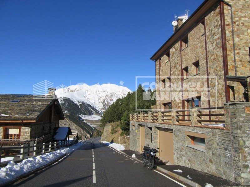 Canillo, Andorra, AD, 4 Bedrooms Bedrooms, ,2 BathroomsBathrooms,Residential,For Sale,1628029