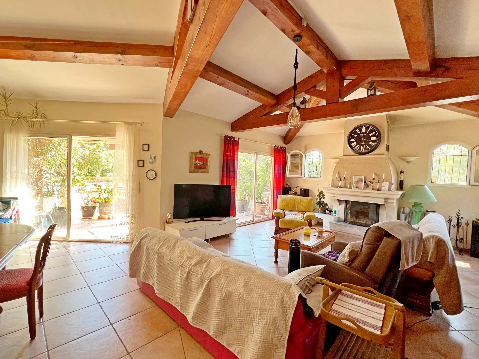 Saint-Raphaël, Provence-Alpes-Côte d?Azur, 83700, FR, 4 Bedrooms Bedrooms, ,5 BathroomsBathrooms,Residential,For Sale,1588723