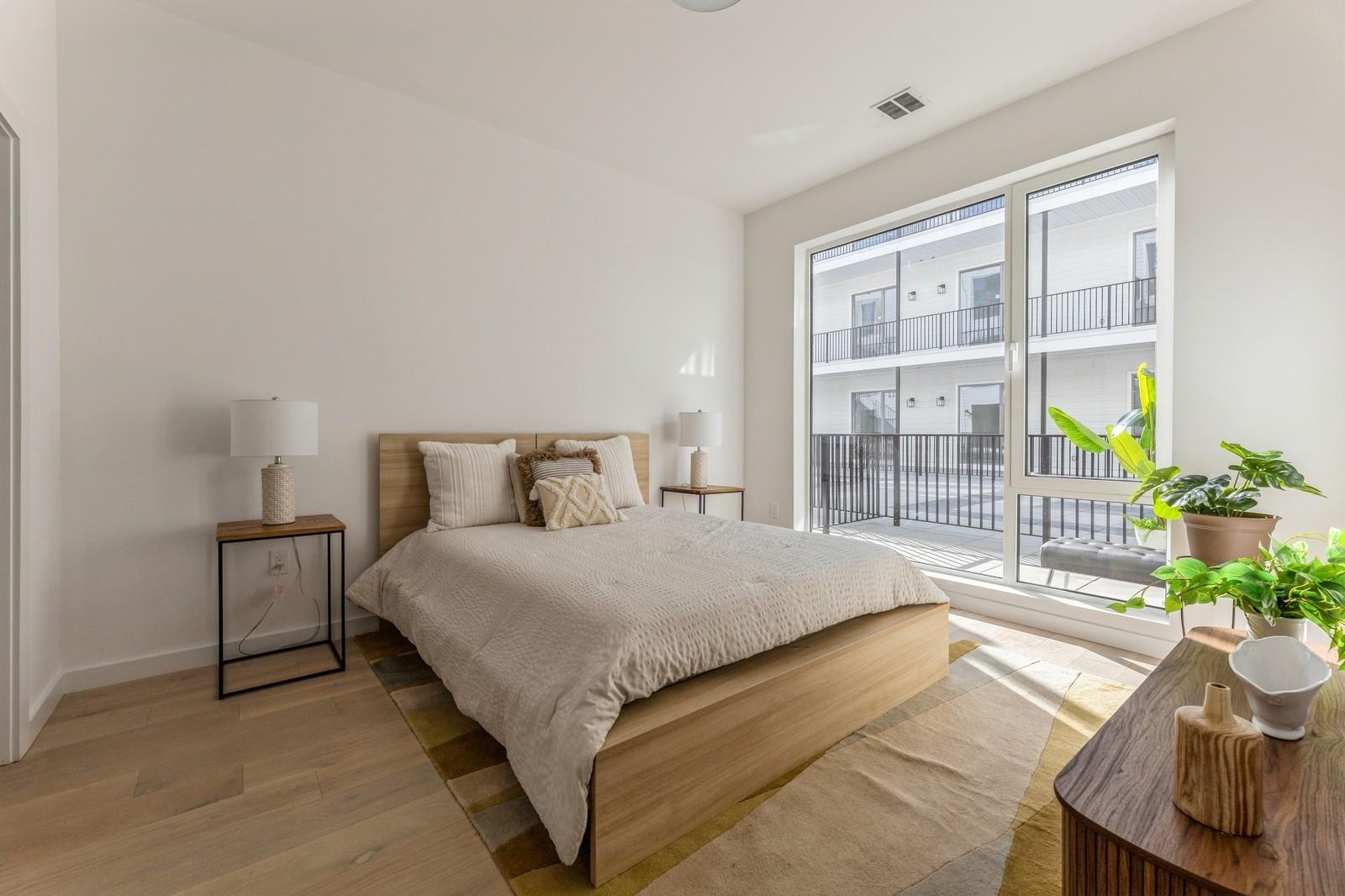 425 3rd St Unit 202, Jersey City, New Jersey, 07302, United States, 2 Bedrooms Bedrooms, ,2 BathroomsBathrooms,Residential,For Sale,425 3rd St Unit 202,1674924