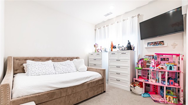 Ontario, California, 91761, United States, 2 Bedrooms Bedrooms, ,2 BathroomsBathrooms,Residential,For Sale,1993844