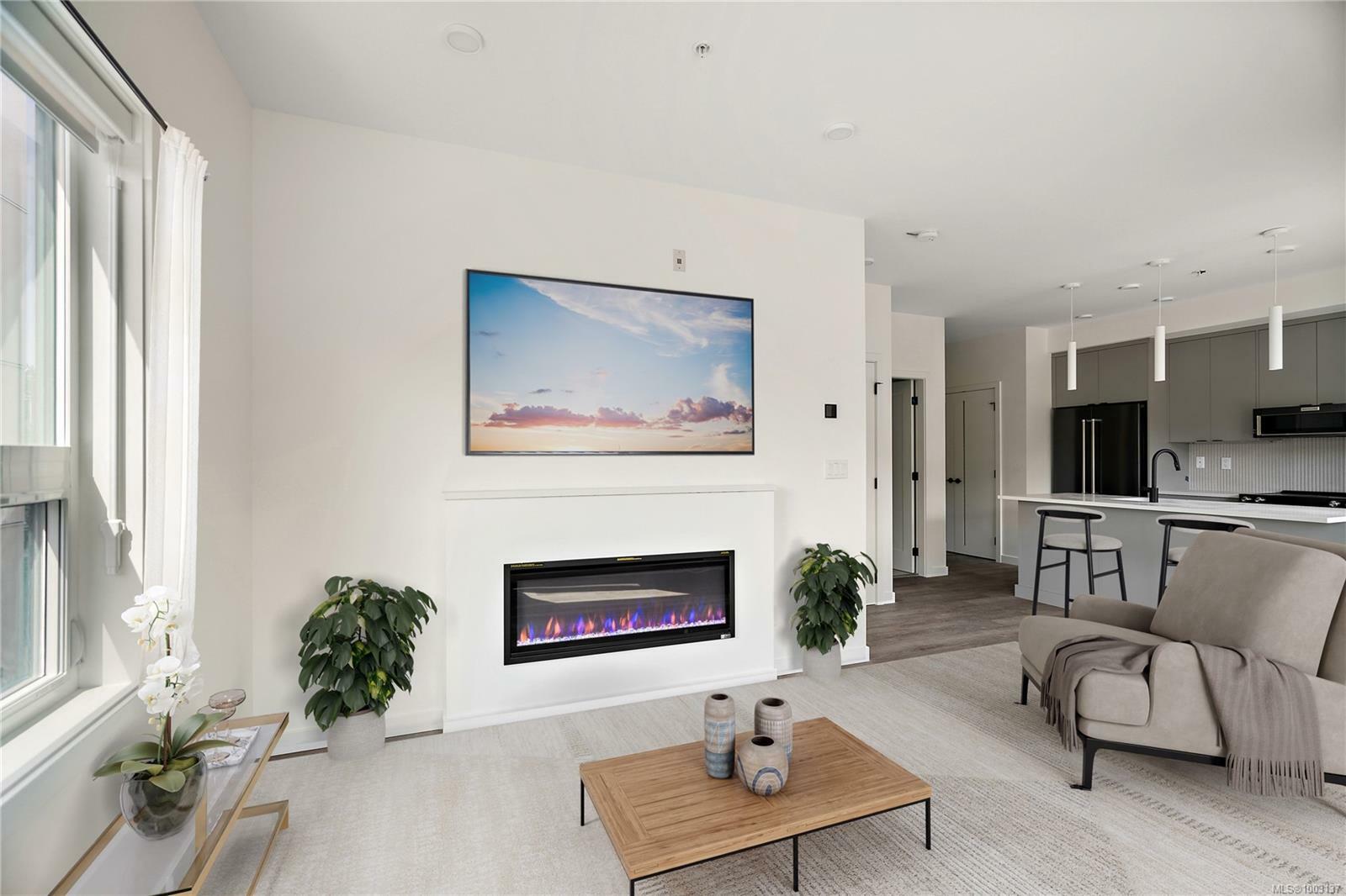 ESQUIMALT, British Columbia, V9A 6A1, CA, 1 Bedroom Bedrooms, ,Residential,For Sale,1876615