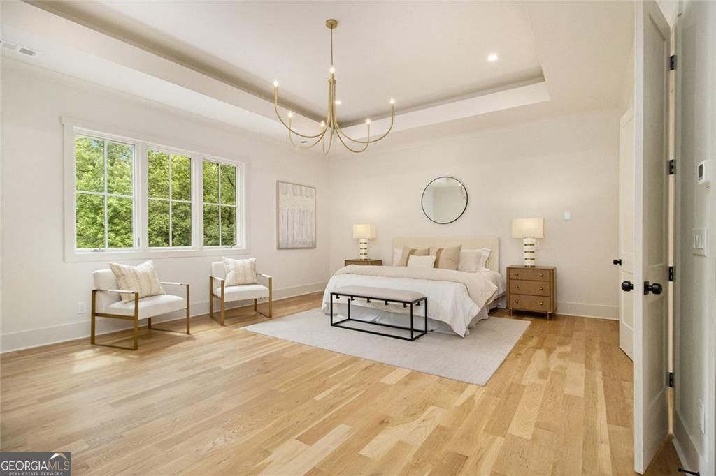 Atlanta, Georgia, 30342, United States, 6 Bedrooms Bedrooms, ,8 BathroomsBathrooms,Residential,For Sale,1858918