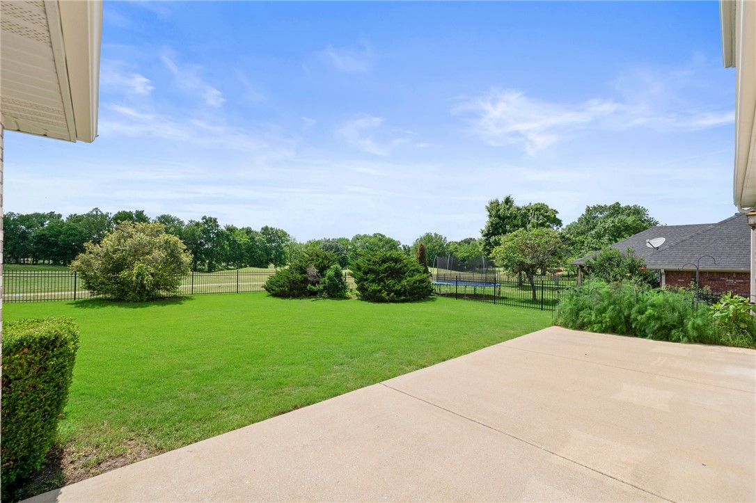 Fayetteville, Arkansas, 72701, United States, 5 Bedrooms Bedrooms, ,4 BathroomsBathrooms,Residential,For Sale,1838012