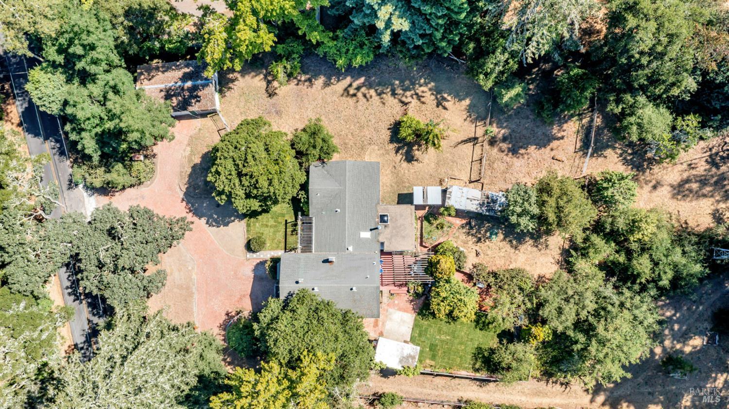Sebastopol, California, 95472, United States, 3 Bedrooms Bedrooms, ,3 BathroomsBathrooms,Residential,For Sale,1903540
