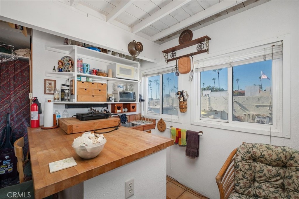 Newport Beach, California, 92663, United States, ,Residential,For Sale,1987612