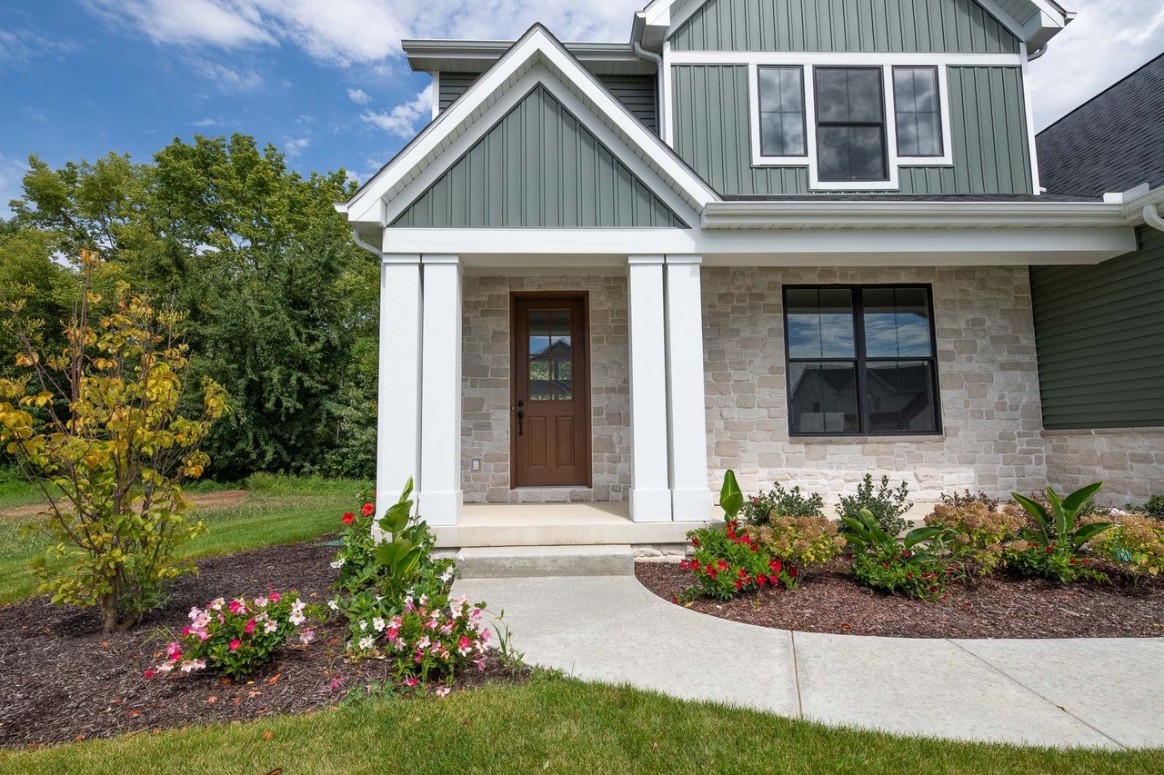 Valparaiso, Indiana, 46383, United States, 4 Bedrooms Bedrooms, ,4 BathroomsBathrooms,Residential,For Sale,1877914