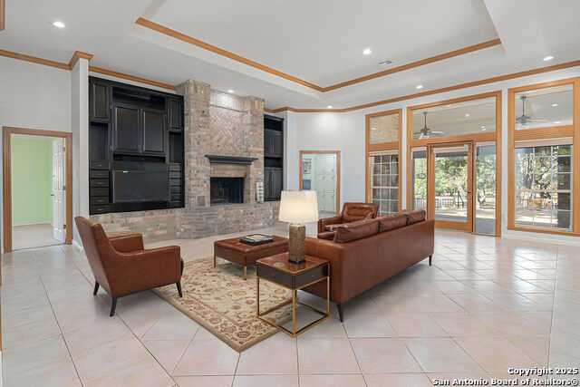 Seguin, Texas, 78155, United States, 4 Bedrooms Bedrooms, ,3 BathroomsBathrooms,Residential,For Sale,1880390