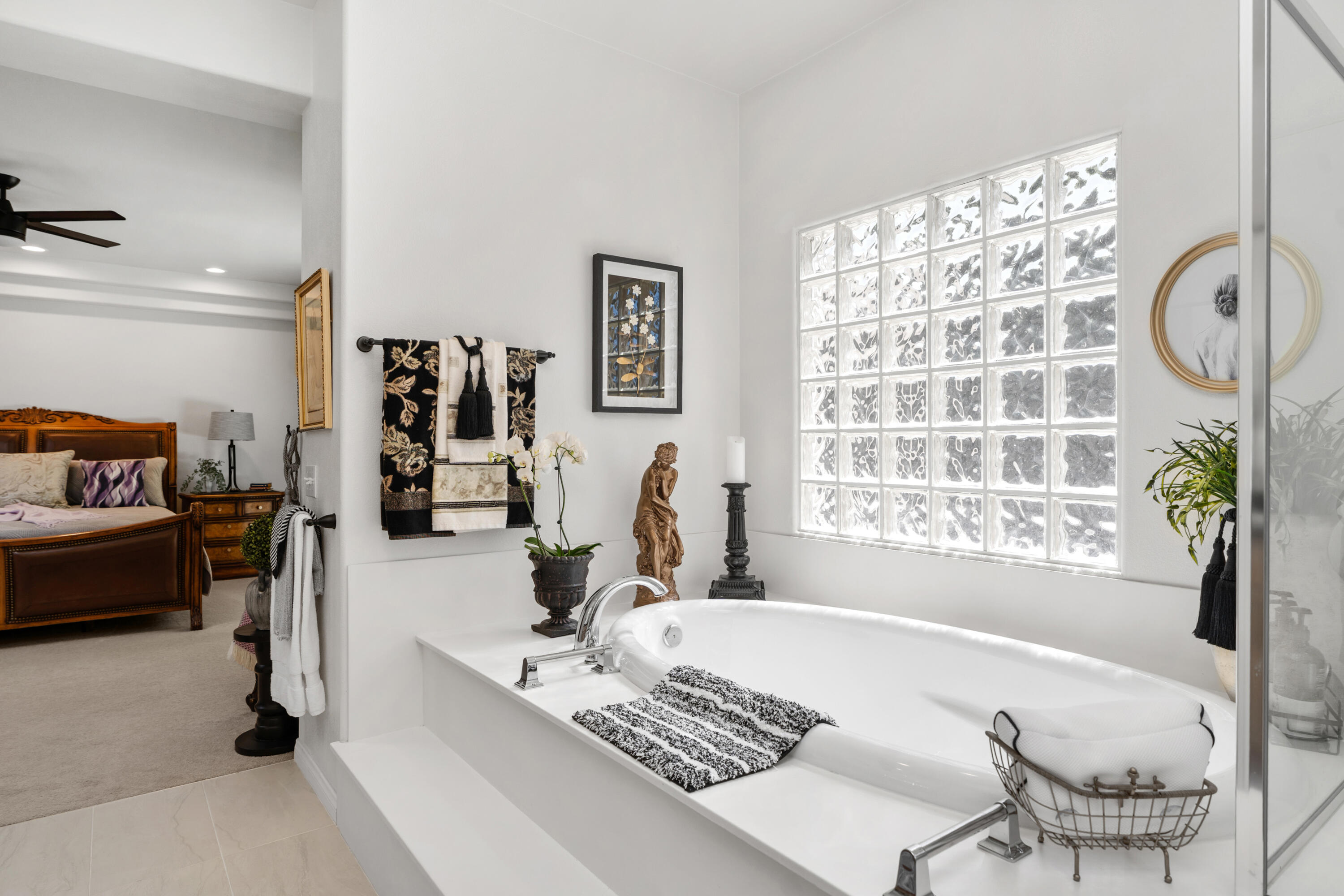 Bermuda Dunes, California, 92203, United States, 3 Bedrooms Bedrooms, ,2 BathroomsBathrooms,Residential,For Sale,1989619