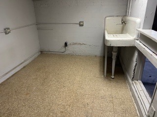 Chicago, Illinois, 60643, United States, 4 Bedrooms Bedrooms, ,4 BathroomsBathrooms,Residential,For Sale,2005951