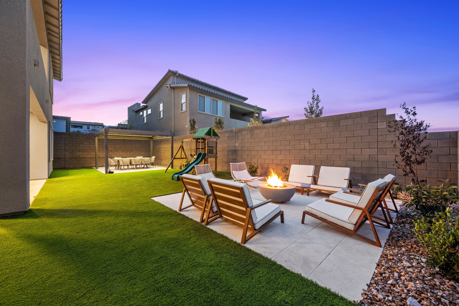  Upgraded Summerlin West Gated Home with Strip & Mountain Views - 物件實景