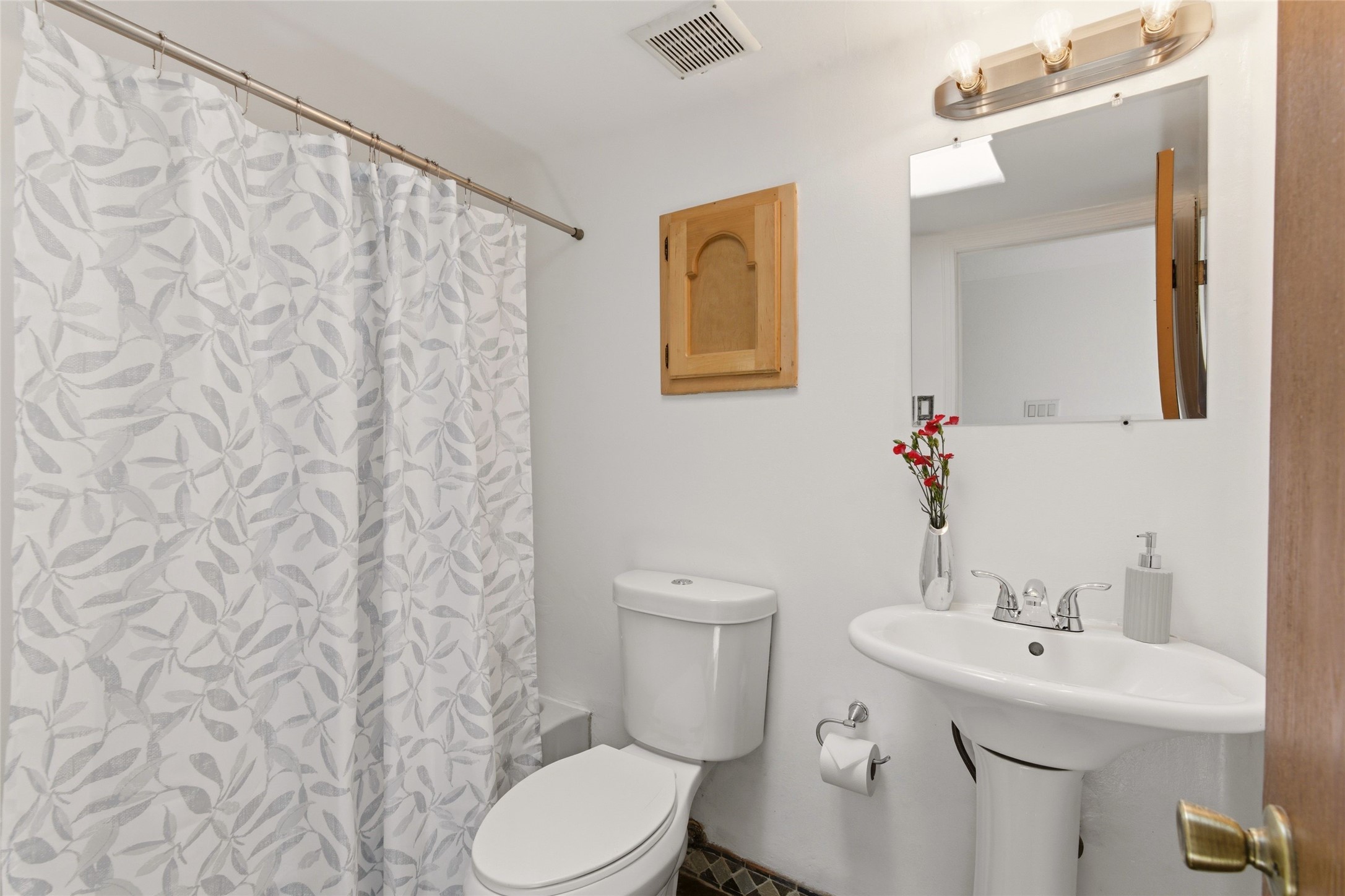  1448 Clark Road - 物件實景